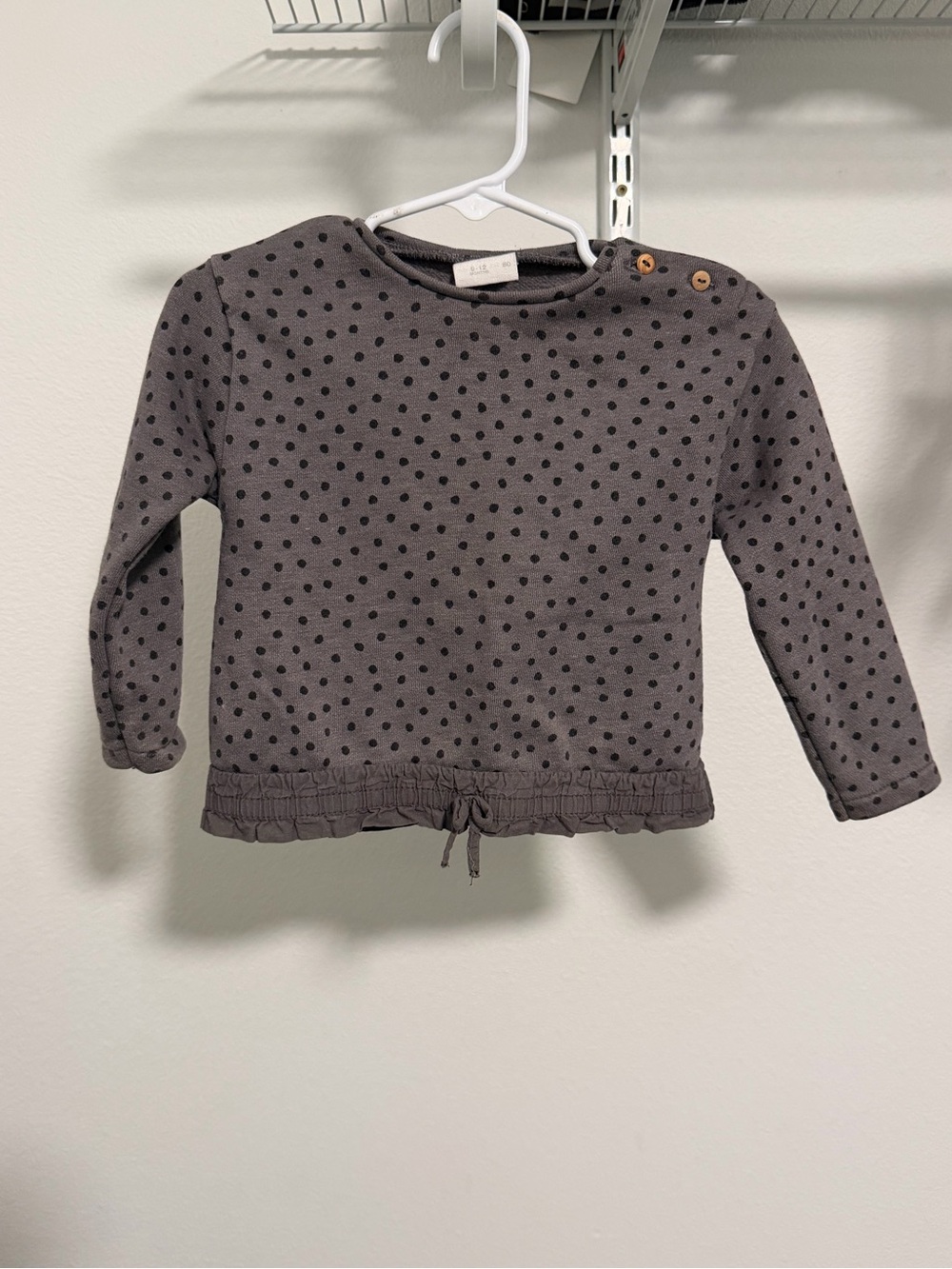 Zara Gray Polka Dot Long Sleeve Sweatshirt